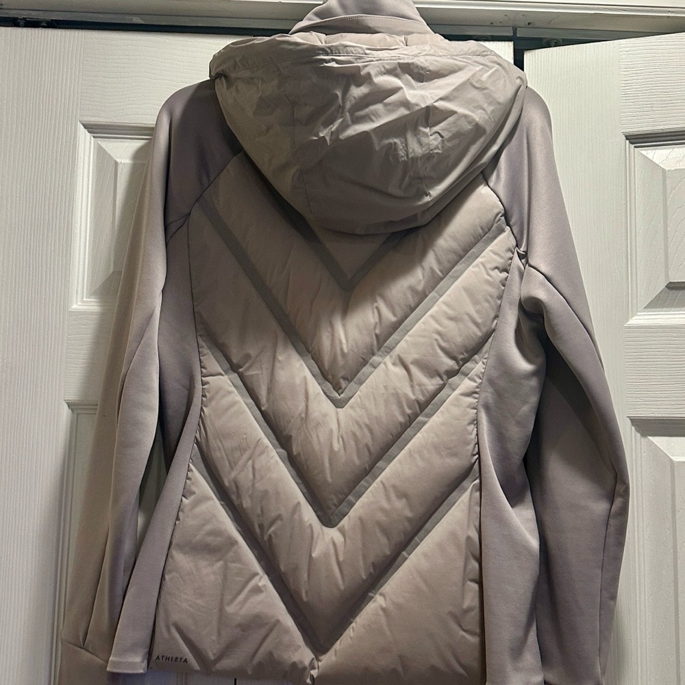 Athleta Inlet Puffer Jacket - Picture 3 of 4